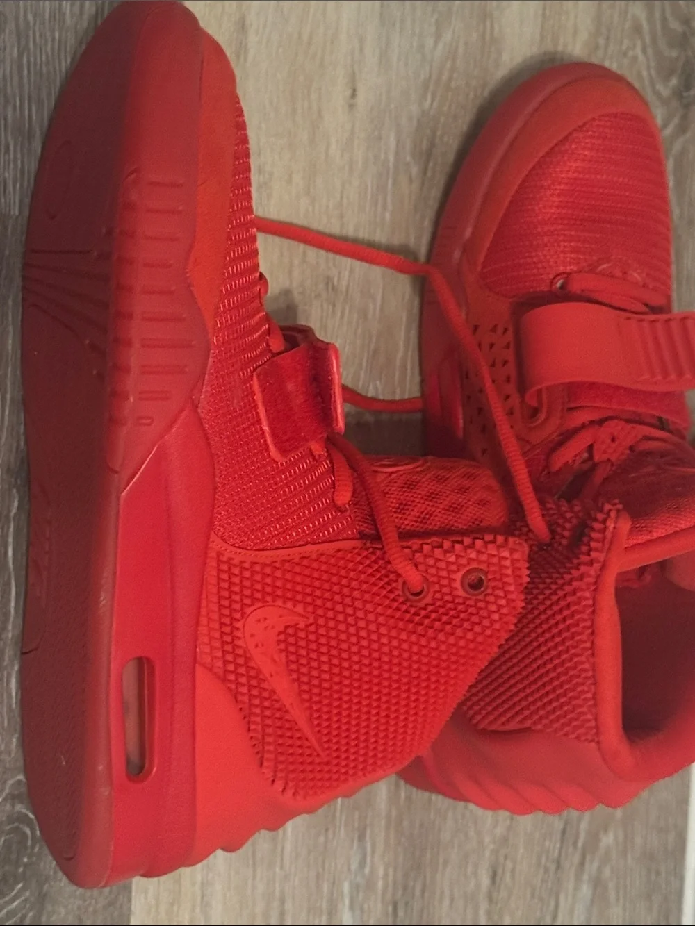 Red October Bright Red High-Top Sneakers - Picture 2 of 4